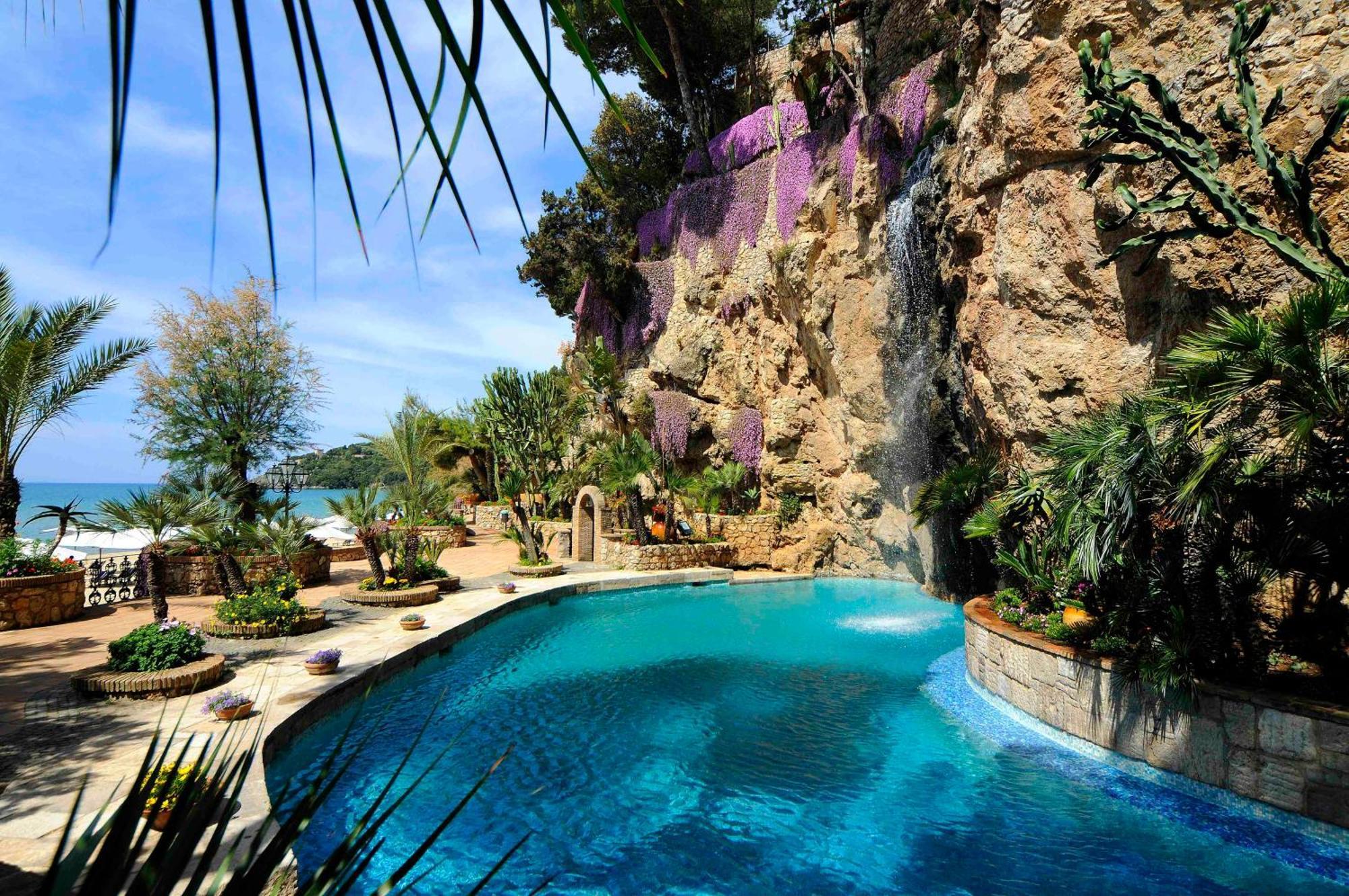 גאטה Aeneas' Landing Resort מראה חיצוני תמונה